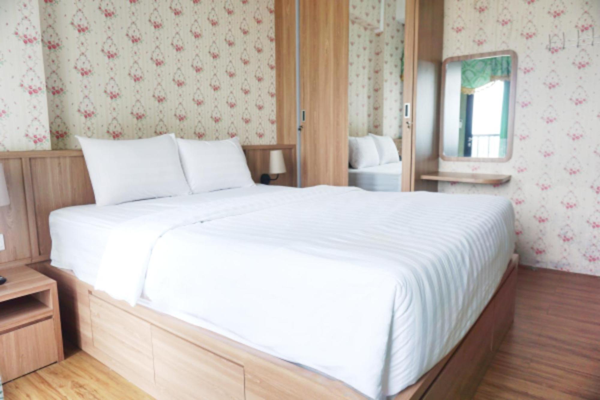 Cordova Suites Semarang Zewnętrze zdjęcie