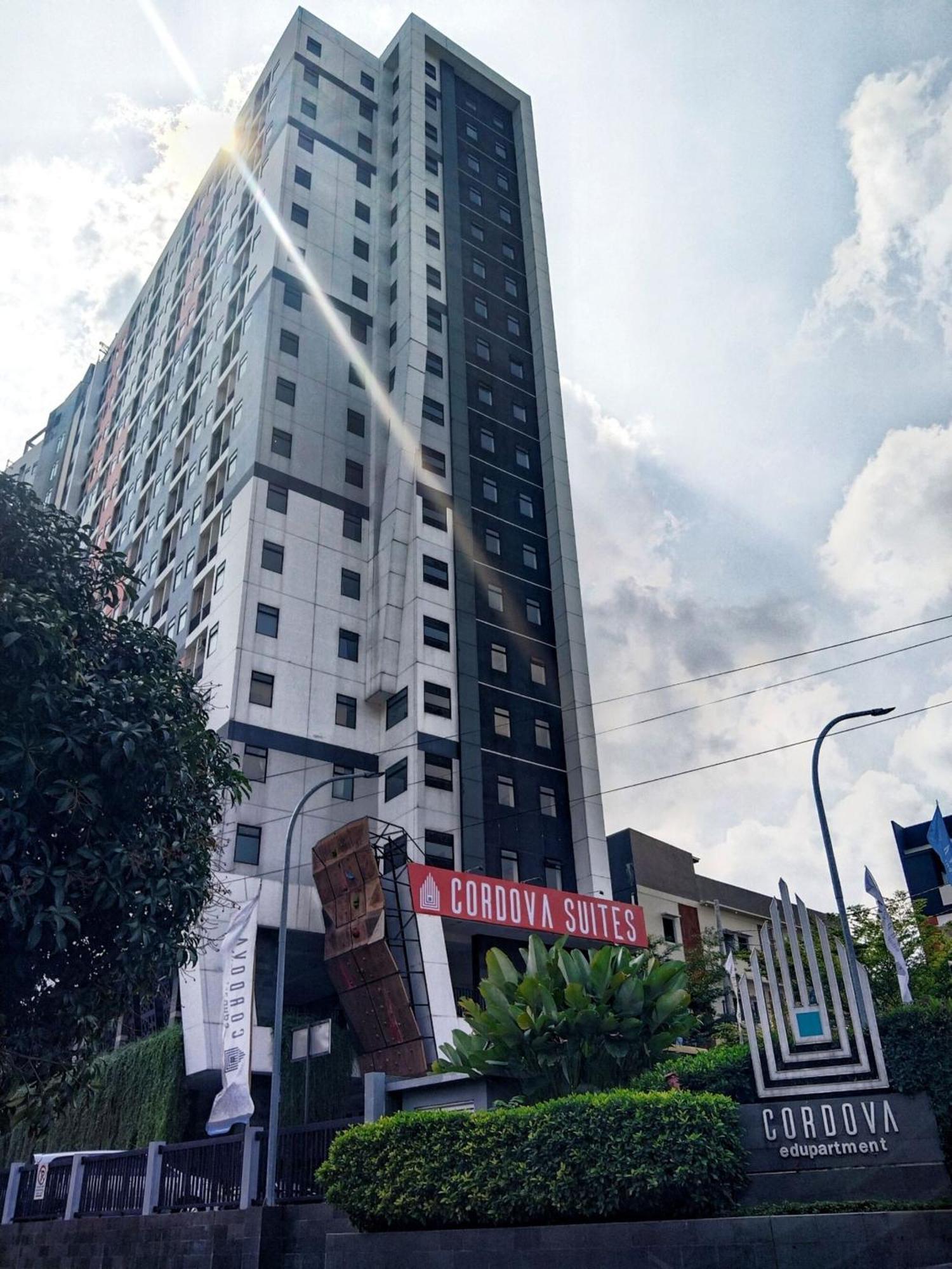 Cordova Suites Semarang Zewnętrze zdjęcie