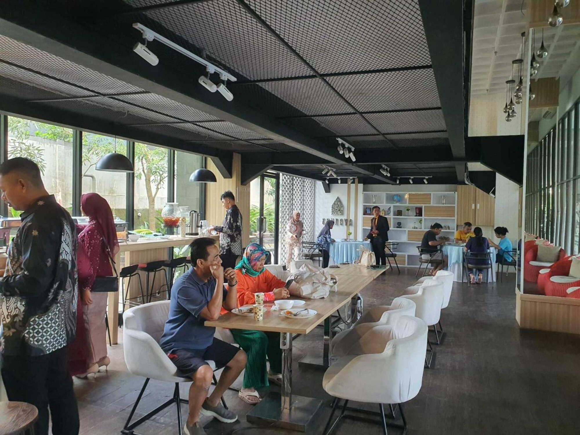 Cordova Suites Semarang Zewnętrze zdjęcie
