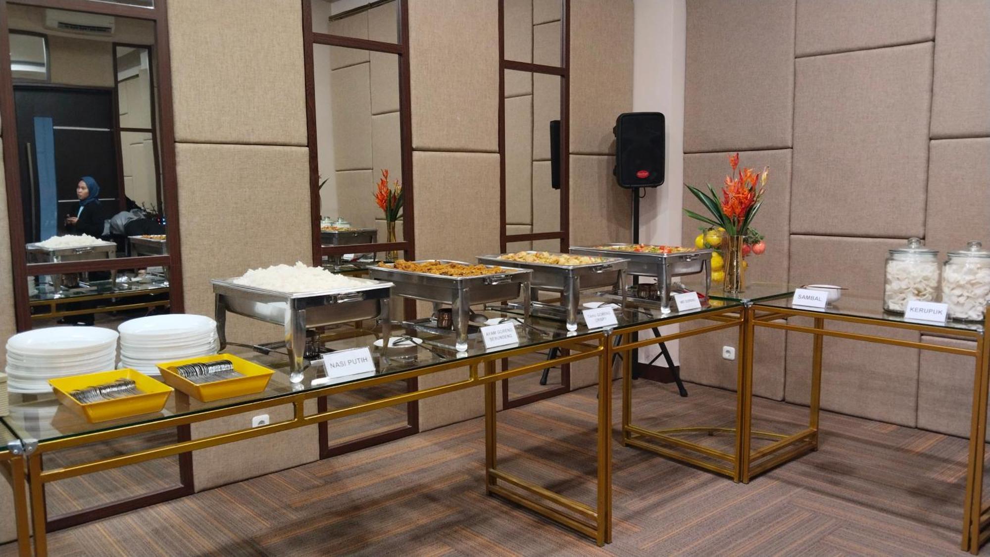 Cordova Suites Semarang Zewnętrze zdjęcie